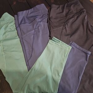 Set Of 3 Compression Leggings in Green, Blue, Or Black